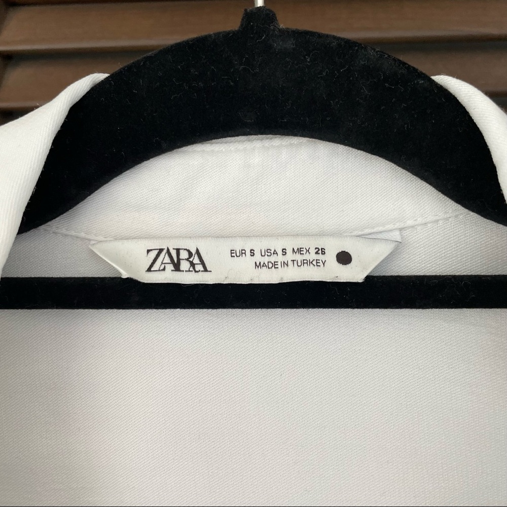 COPY - Zara button down - Picture 2 of 5